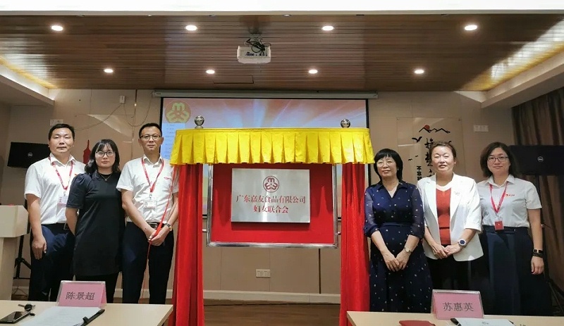 ϲѶ㶫ѸŮϻʽ (7)